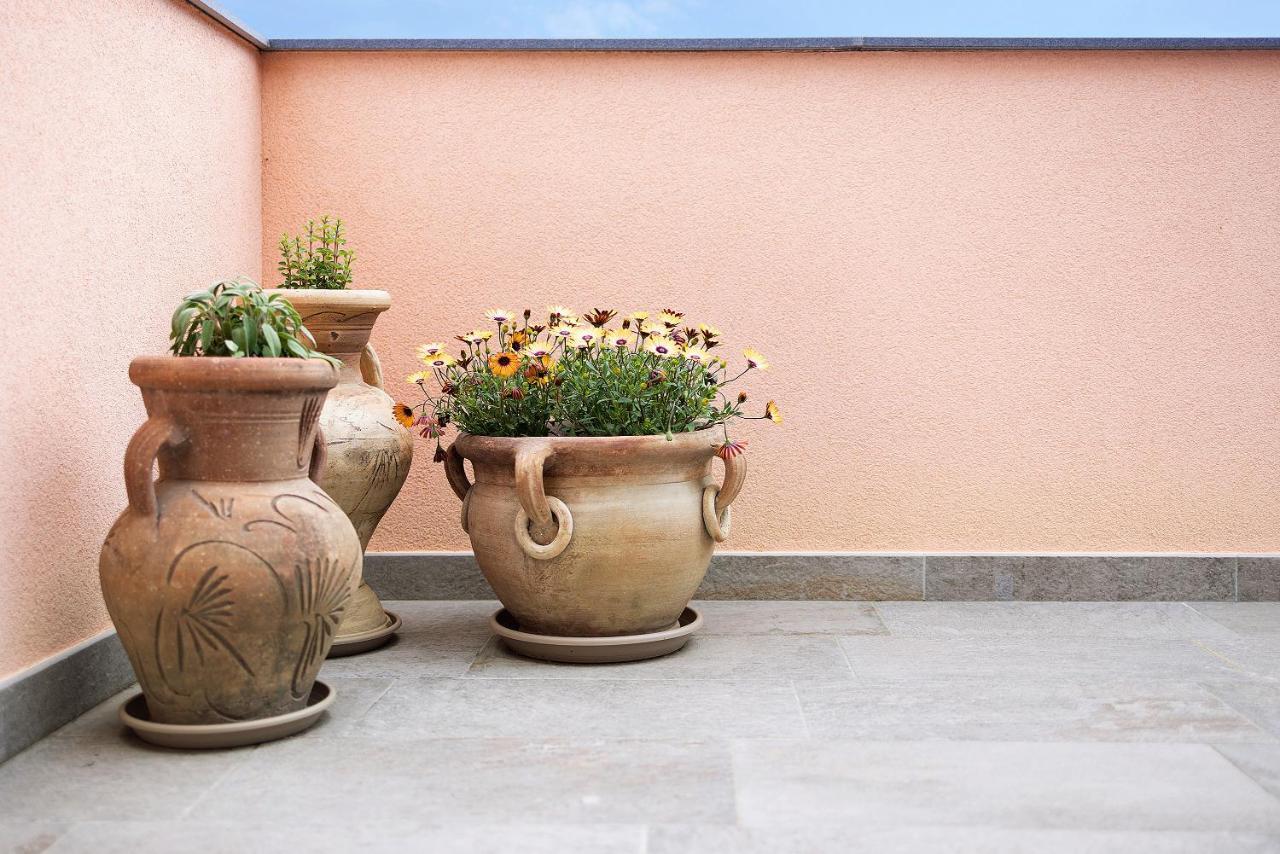 Apartamento Antichi Ricordi - Le Giare Molino Nuovo  Exterior foto