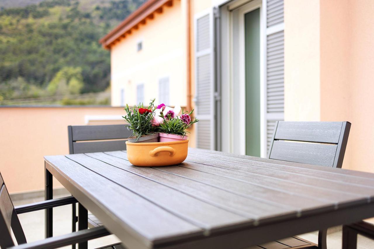 Apartamento Antichi Ricordi - Le Giare Molino Nuovo  Exterior foto